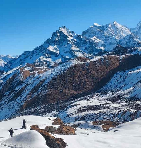 Sele Ley Pass with Mountain View on Kanchenjung Trek, Nepal, Gurkha Expeditions
